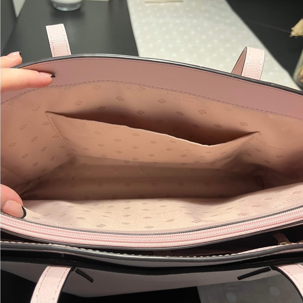 Kate Spade | Purse - Picture 3 of 8